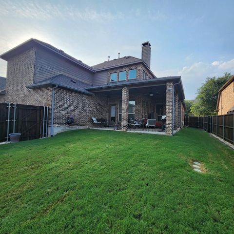 10082 Drawbridge Drive, Frisco, TX 75035