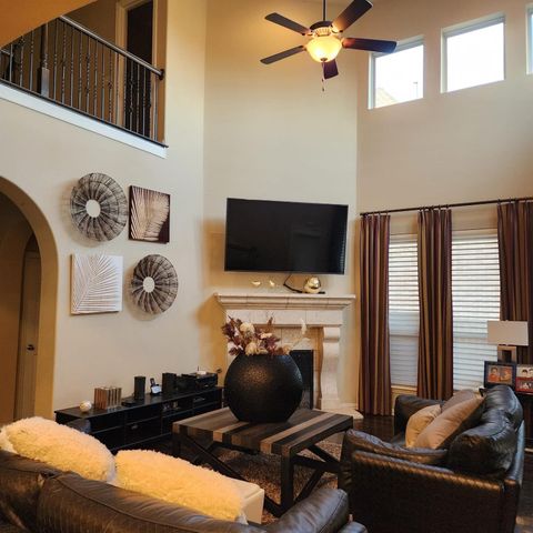 10082 Drawbridge Drive, Frisco, TX 75035