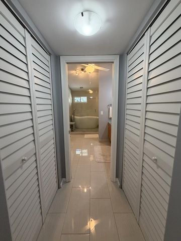 1400 NW 9th Avenue D-28, Boca Raton, FL 33486