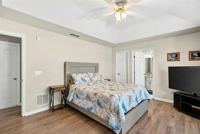 902 NE 130TH TERRACE, Silver Springs, FL 34488