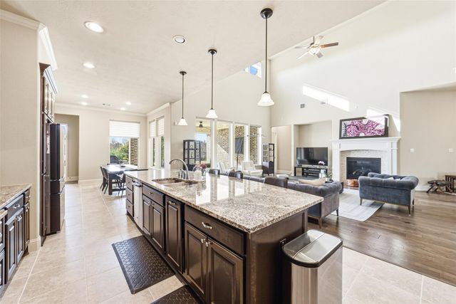 5614 Wimberly Briar Lane, Fulshear, TX 77441