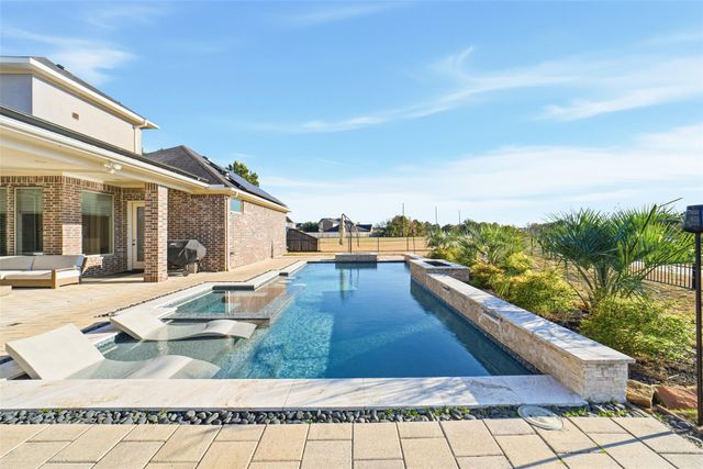 5614 Wimberly Briar Lane, Fulshear, TX 77441