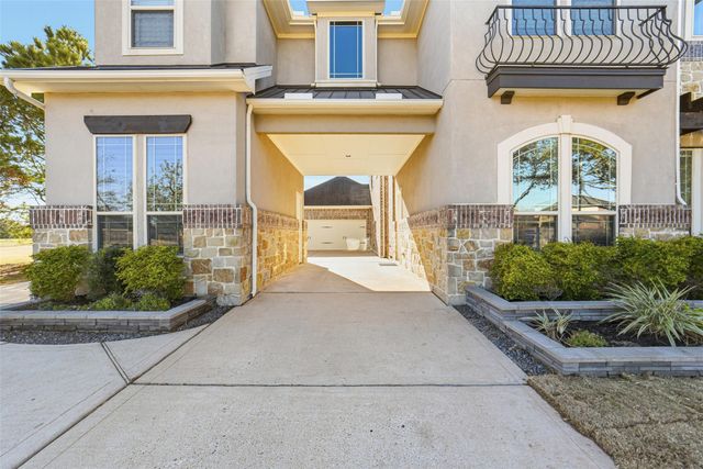 5614 Wimberly Briar Lane, Fulshear, TX 77441