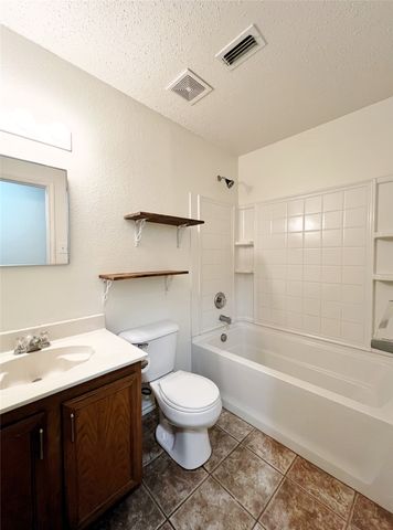 16556 Jasmine Springs Drive, Fort Worth, TX 76247
