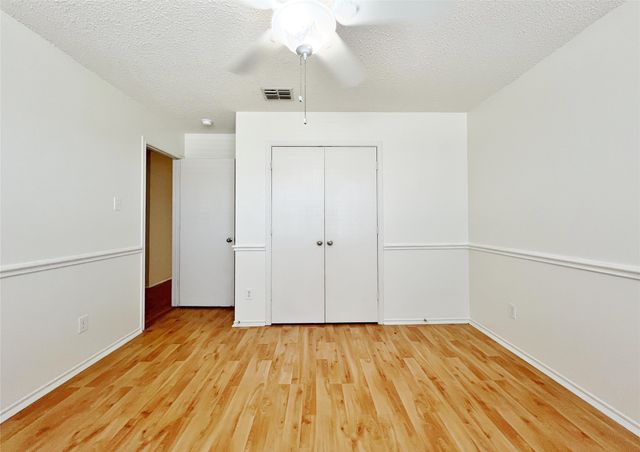 16556 Jasmine Springs Drive, Fort Worth, TX 76247