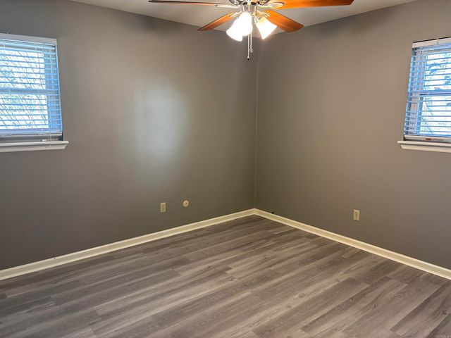 6 Castle Hill Court, Little Rock, AR 72227