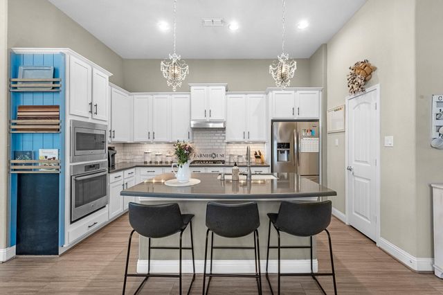 4731 Trickle Creek Court, Fulshear, TX 77441