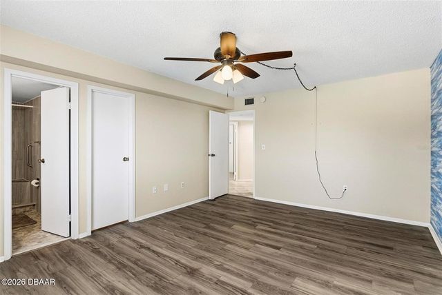 925 N Halifax Ave Apt 103, Daytona Beach, FL 32118