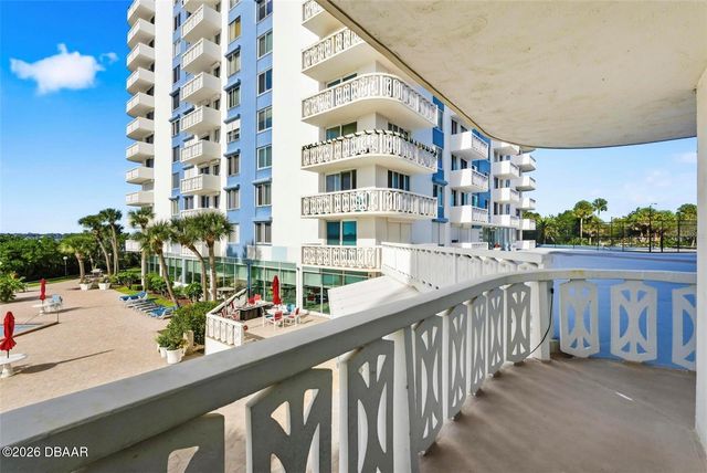 925 N Halifax Ave Apt 103, Daytona Beach, FL 32118