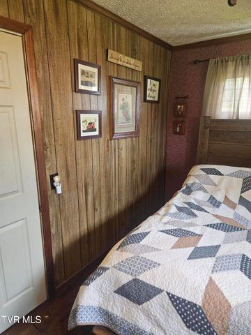 150 Tyrone Street, Dungannon, VA 24245