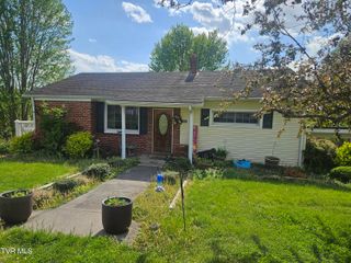 150 Tyrone Street, Dungannon, VA 24245