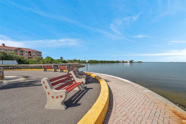 4851 W GANDY BOULEVARD B6 L3, Tampa, FL 33611