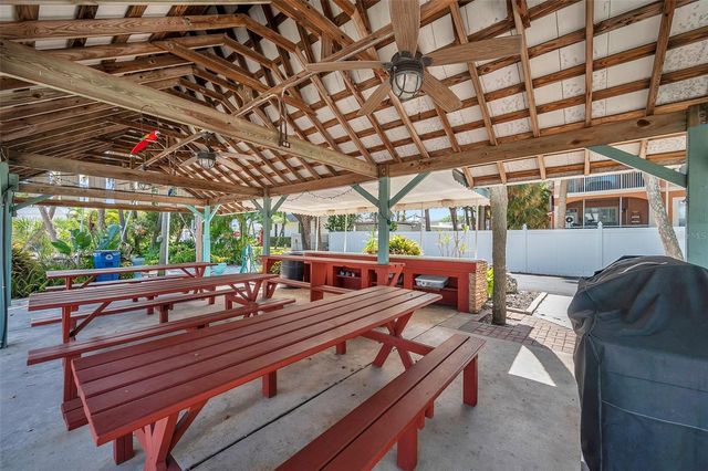 4851 W GANDY BOULEVARD B6 L3, Tampa, FL 33611