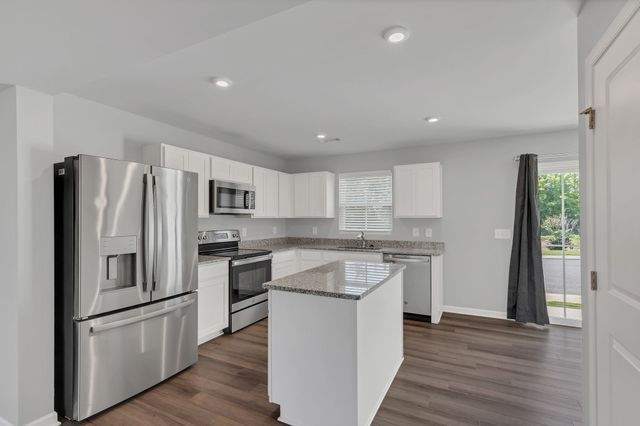 2935 Winterberry Dr Unit 12, Nashville, TN 37207