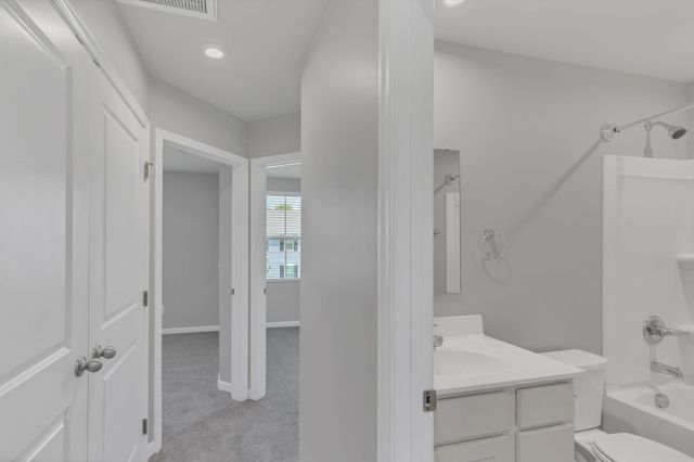 2935 Winterberry Dr Unit 12, Nashville, TN 37207