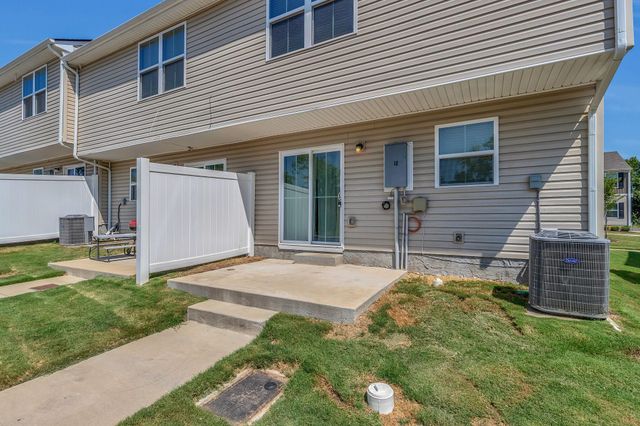 2935 Winterberry Dr Unit 12, Nashville, TN 37207