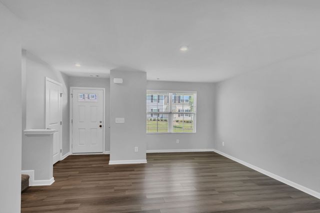 2935 Winterberry Dr Unit 12, Nashville, TN 37207