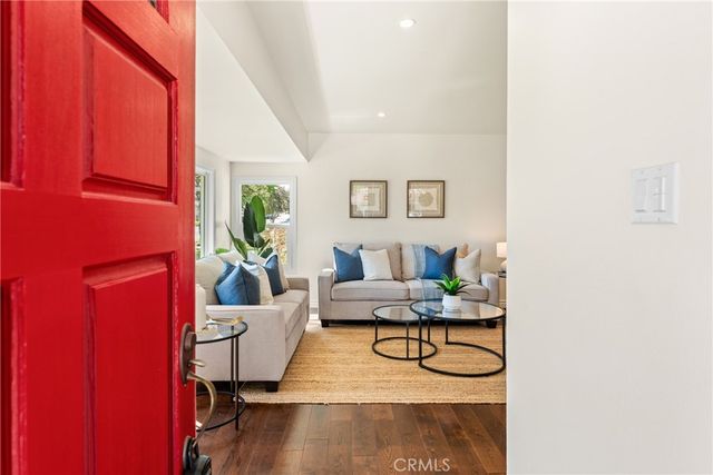 816 Sherwood Street, Redlands, CA 92373