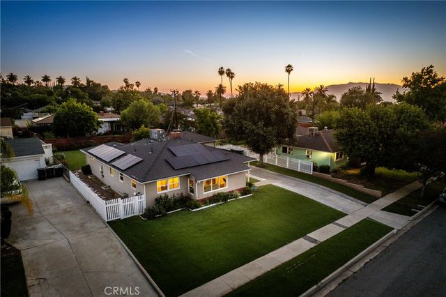 816 Sherwood Street, Redlands, CA 92373