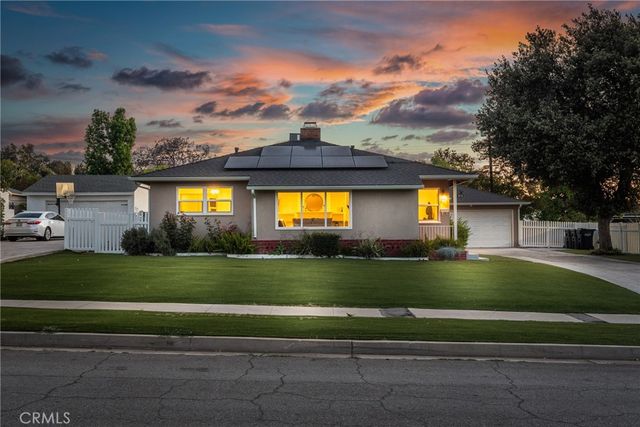 816 Sherwood Street, Redlands, CA 92373