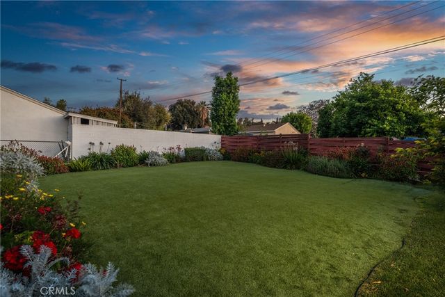 816 Sherwood Street, Redlands, CA 92373