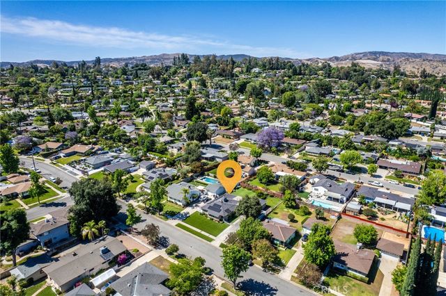 816 Sherwood Street, Redlands, CA 92373