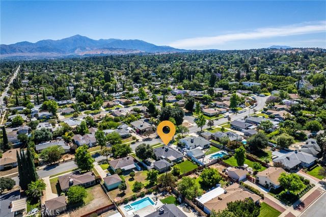 816 Sherwood Street, Redlands, CA 92373