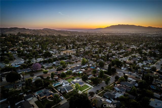 816 Sherwood Street, Redlands, CA 92373