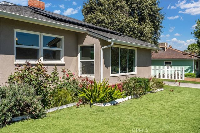 816 Sherwood Street, Redlands, CA 92373
