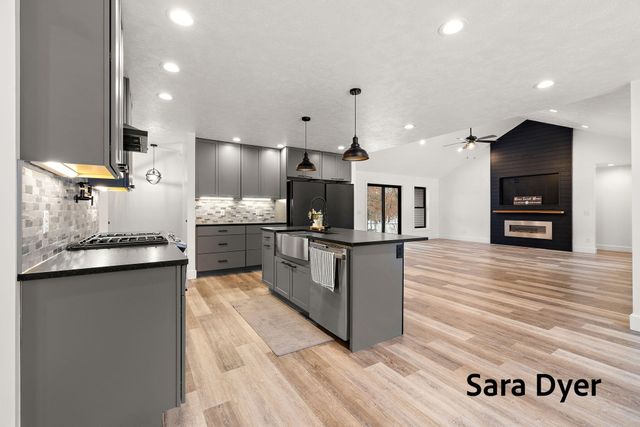 2768 N Riverwood Drive, Twin Lake, MI 49457