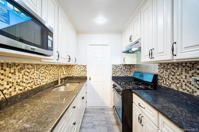 99-05 59th Avenue 2A, Corona, NY 11368