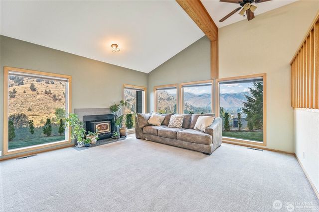 4113 Mission Creek Road, Cashmere, WA 98815