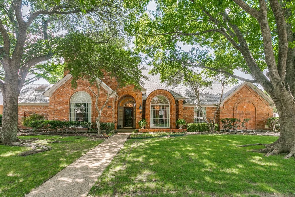 7104 Halprin Court, Dallas, TX 75252