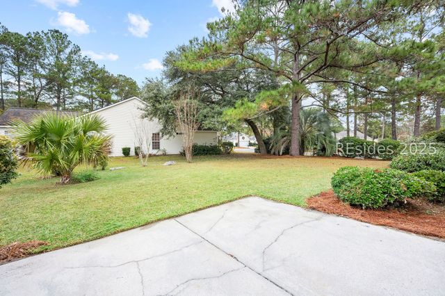 120 Muirfield Dr, Bluffton, SC 29909