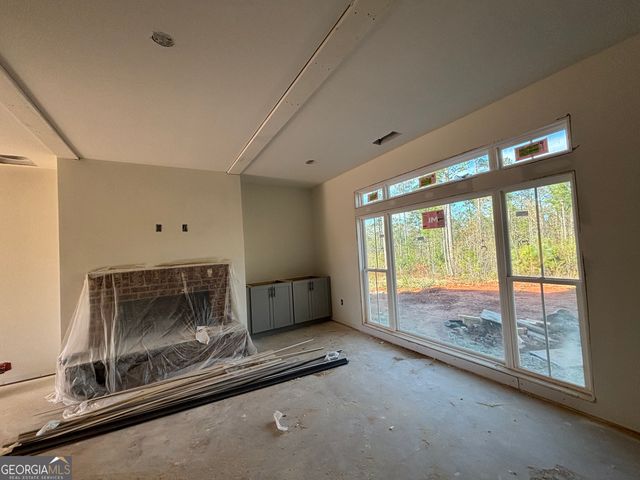 131 Hawthorne Lane, Forsyth, GA 31029