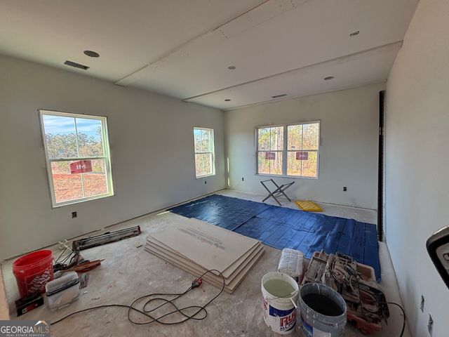 131 Hawthorne Lane, Forsyth, GA 31029