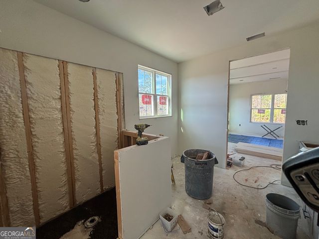 131 Hawthorne Lane, Forsyth, GA 31029