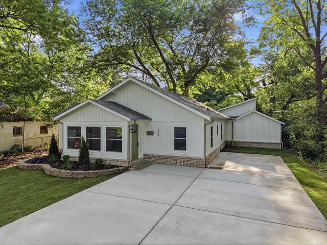 234 Conway Boulevard, Conway, AR 72034