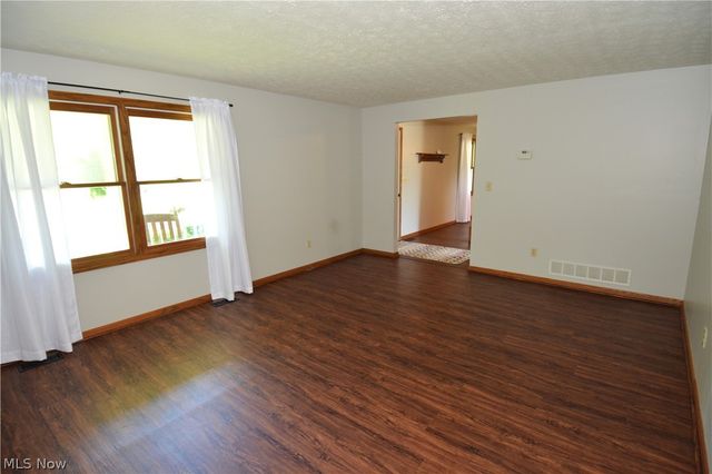 3285 Lester Road, Medina, OH 44256