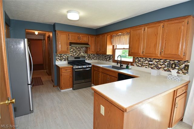 3285 Lester Road, Medina, OH 44256