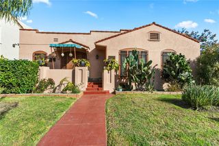 2640 S Bronson, Los Angeles, CA 90018