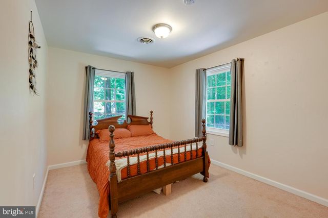 13340 COUNTYLINE CHURCH RD, Woodford, VA 22580