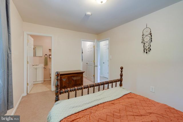 13340 COUNTYLINE CHURCH RD, Woodford, VA 22580