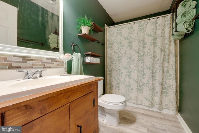 13340 COUNTYLINE CHURCH RD, Woodford, VA 22580
