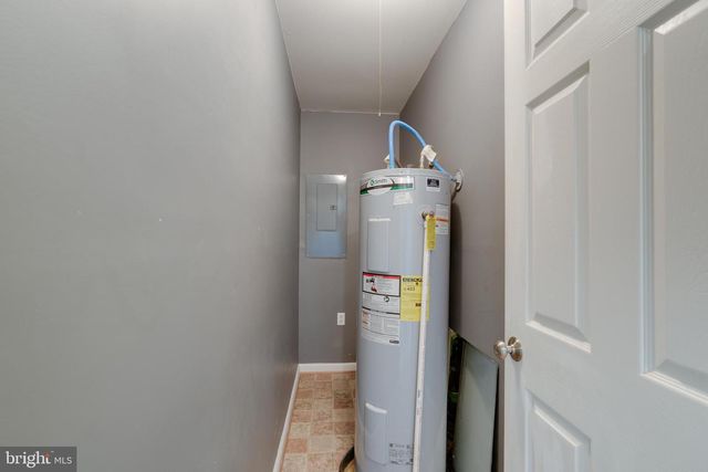 13340 COUNTYLINE CHURCH RD, Woodford, VA 22580