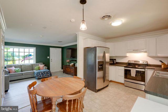 13340 COUNTYLINE CHURCH RD, Woodford, VA 22580