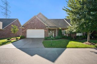 107 Whispering Pines Cir, Louisville, KY 40245