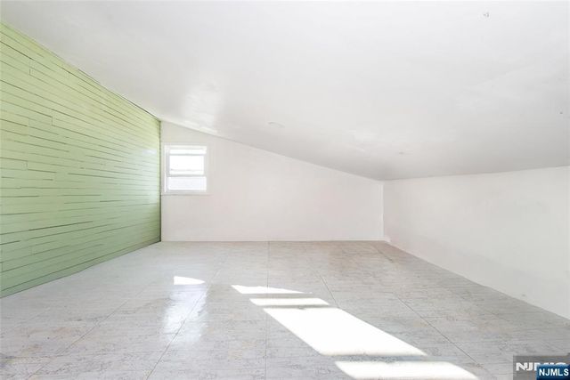 337-379 Ellison, Paterson, NJ 07501