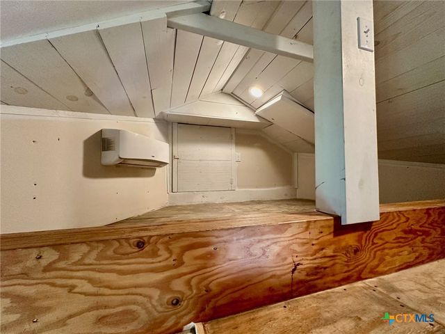 1419 Alamo Street B, San Marcos, TX 78666