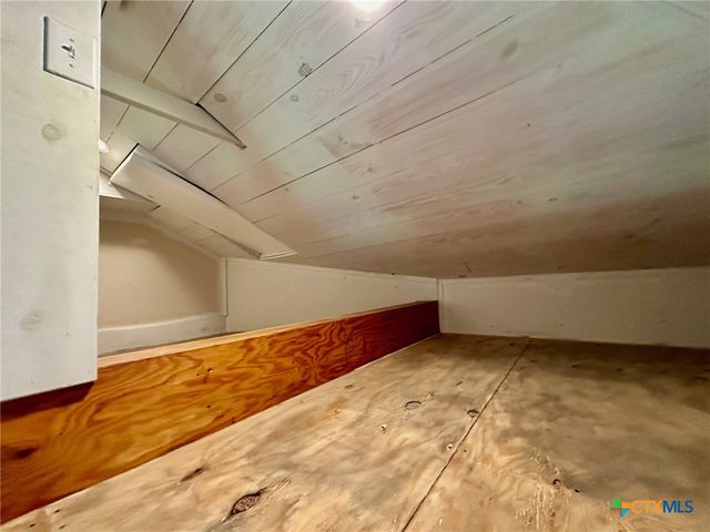 1419 Alamo Street B, San Marcos, TX 78666